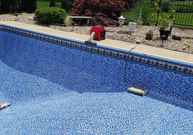 swimming pool liner installation